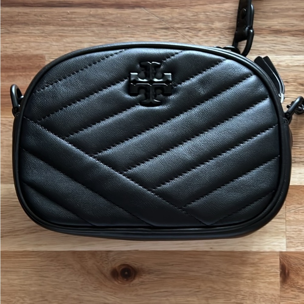 Tory Burch Kira Chevron Camera Bag